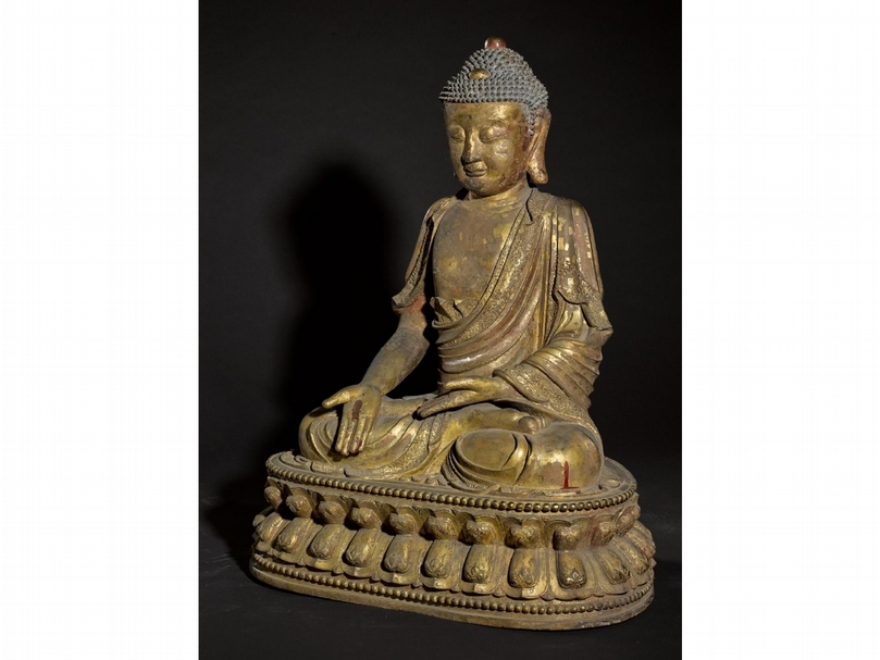 明（1359－1644）《佛禪定鎏金銅坐像》，高77公分，上海博物館藏。（佛光山佛陀紀念館提供）