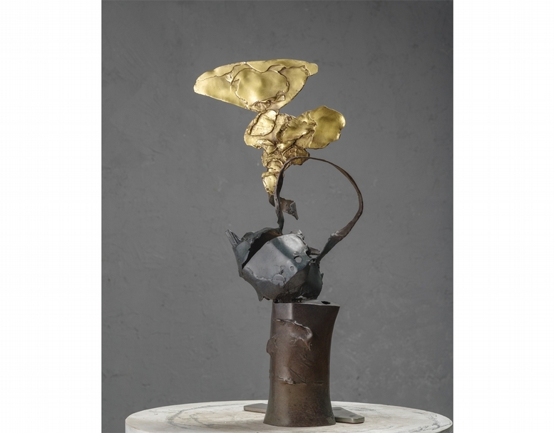 李光裕《呼呼》，30x16x76 cm，銅，2019。（采泥藝術提供）