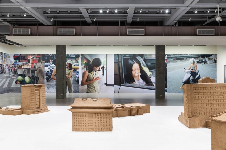 「一分鐘台北：歐文．沃姆個展」展覽現場。（臺北市立美術館提供）