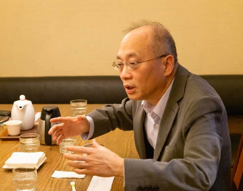 國立故宮博物院院長吳密察接受訪問。(國立故宮博物院提供)
