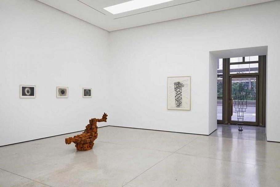 「邂逅」展覽現場。（白立方畫廊提供）