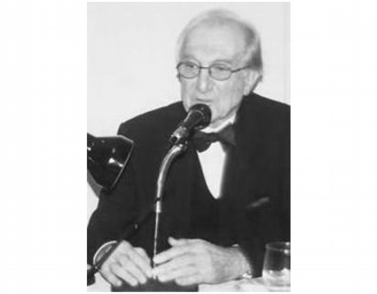 里法・查迪爾吉（Rifat Chadirji, 1926-2020）。