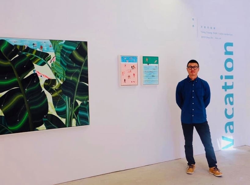 藝術家范揚宗在也趣萊比錫開幕展「假期-范揚宗個展」（2019）上。（也趣藝廊提供）