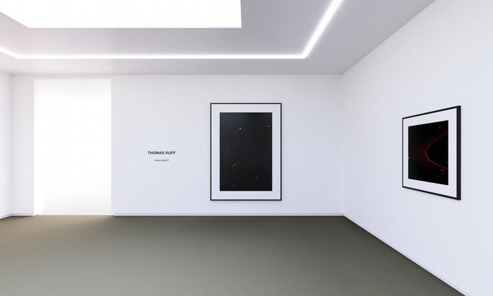Mai 36的線上展廳首推托馬斯．魯夫的「太空怪談」，含括他1989年至2005年以來的五個相關系列的作品。（©Mai 36 Gallerie）