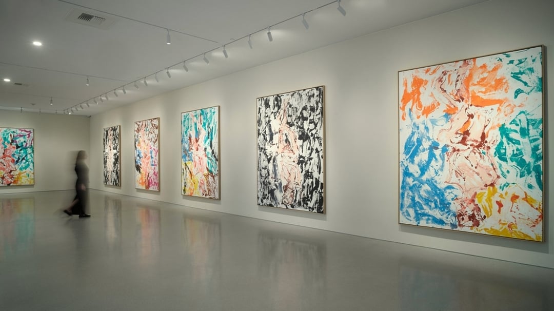 巴塞利茲「數年之後」展場一景。（© Georg Baselitz. Photo: Robert Divers Herrick. Courtesy Gagosian）