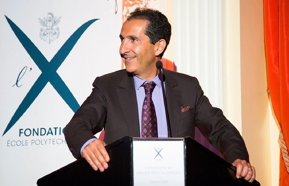 蘇富比老闆派翠克．德拉希（Patrick Drahi）。（© Wikimedia ）
