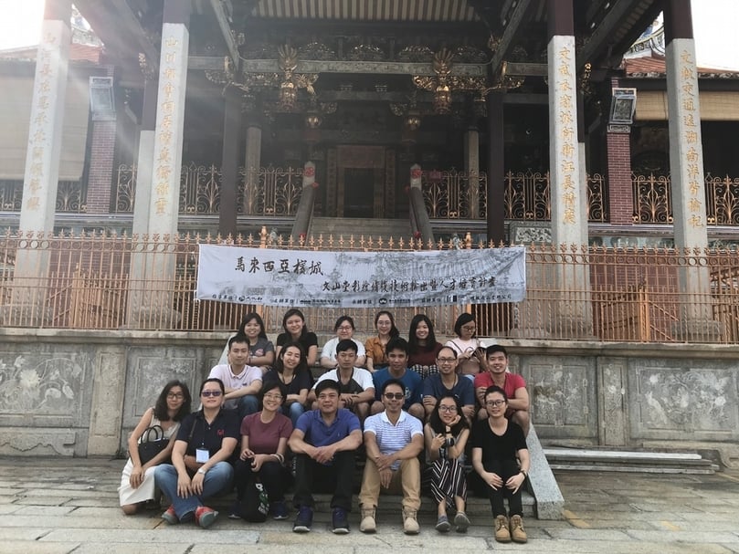 臺灣藝術大學文物維護中心前往馬來西亞進行修復計畫與技術教學。（邵慶旺提供）