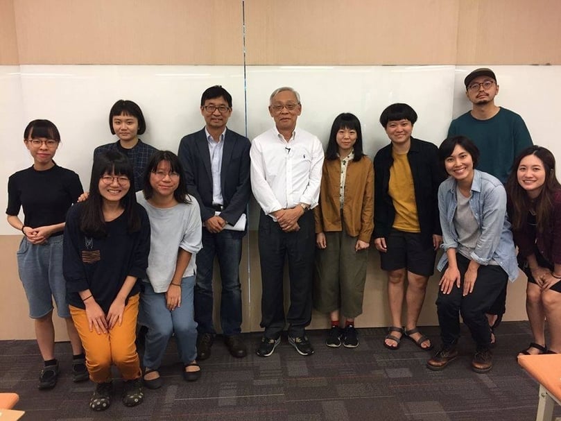 繪本工作坊所參與的創作者合影。（沃時文化提供）
