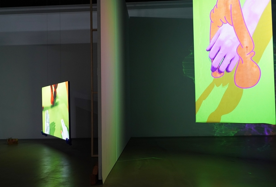 「屍變、靡靡、壞天氣」展場一隅。（臺北數位藝術中心提供）