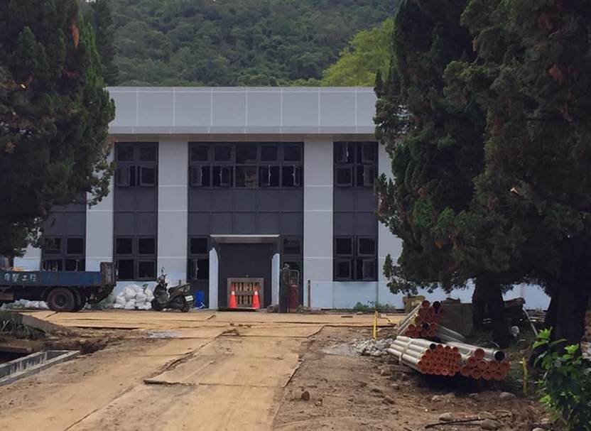 民眾拍攝到故宮在衛勤學校施工情形。(圖片來源:「大故宮計畫解密」粉絲頁)