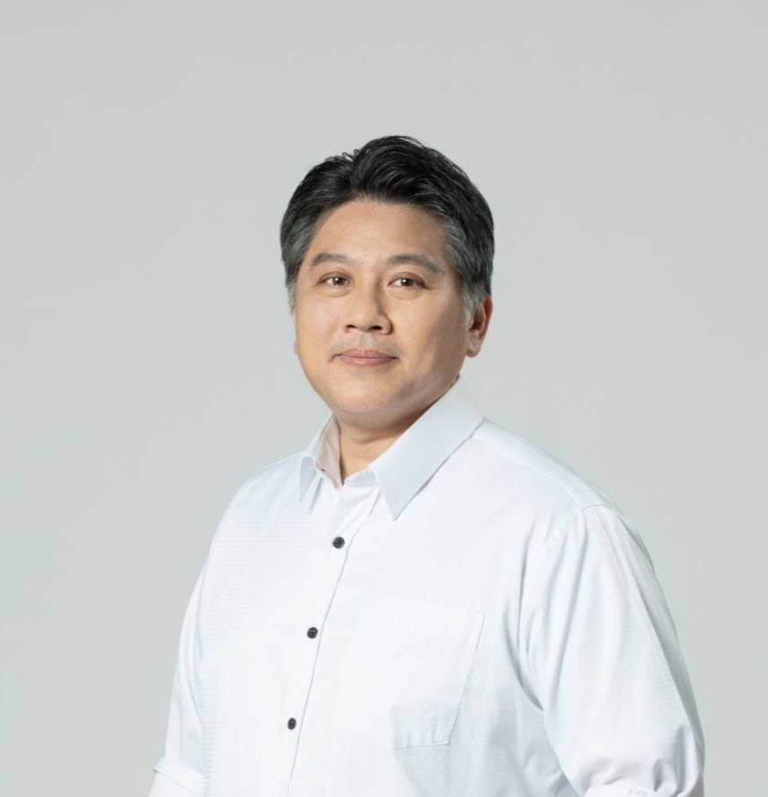 何炎泉 的照片