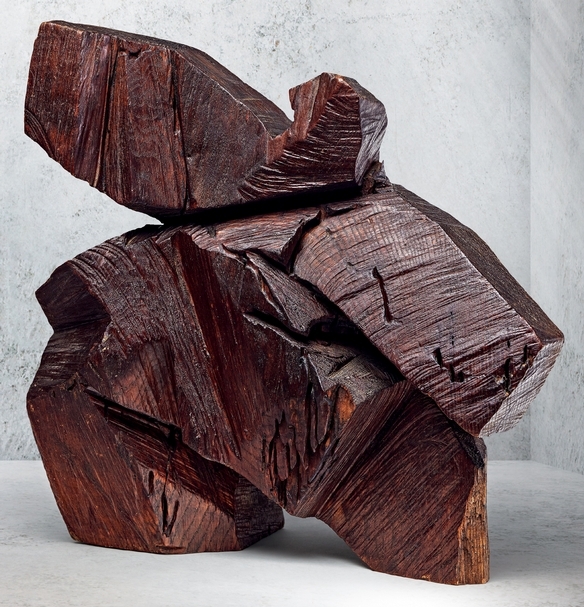 朱銘《太極系列——單鞭下勢》 ，木雕 ，45 × 57 × 26 cm ，1993年作，估價：140萬至240萬港元。（中國嘉德香港提供）