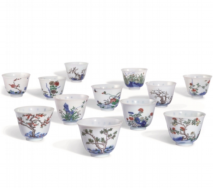 清康熙《五彩十二月花神杯》，尺寸：D5cm，H6.5（共12個） 。（北京保利提供）