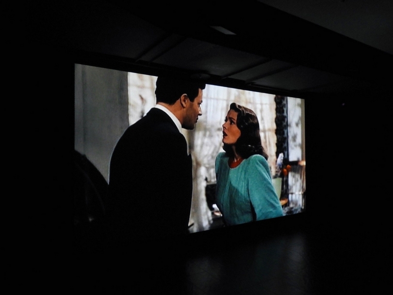 尼可拉斯．普羅沃斯特（Nicolas PROVOST）《重力》，單頻道錄像，6分17秒，2007。（2020第七屆臺灣國際錄像藝術展：ANIMA提供）