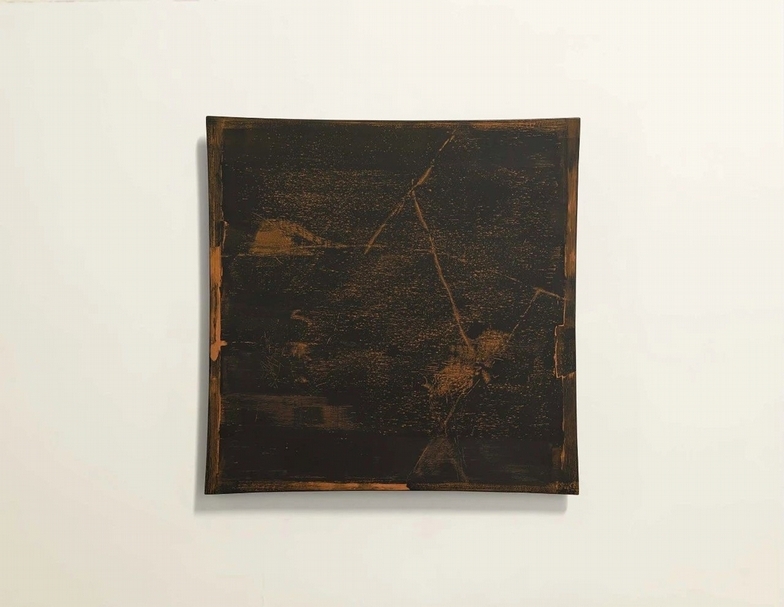 耿畫廊參與今年ART021線上「PLATFORM」單元，圖片為：蘇笑柏《遊弋自如-2》，油彩、漆、麻、木，169 x 167 x 11 cm，2018。（耿畫廊提供）