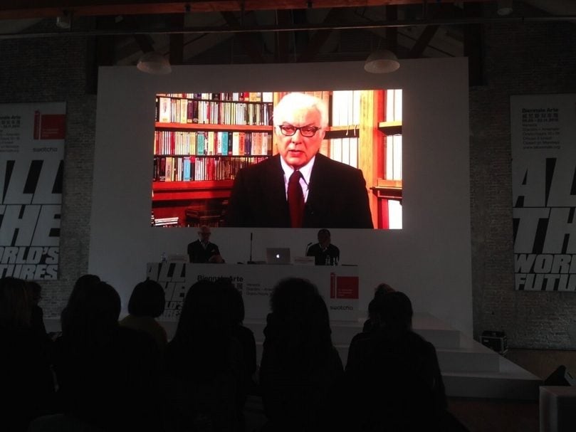 威尼斯雙年展主席保羅‧巴拉特（Paolo Baratta）視頻介紹本次雙年展的總體情況 出處／鳳凰ART