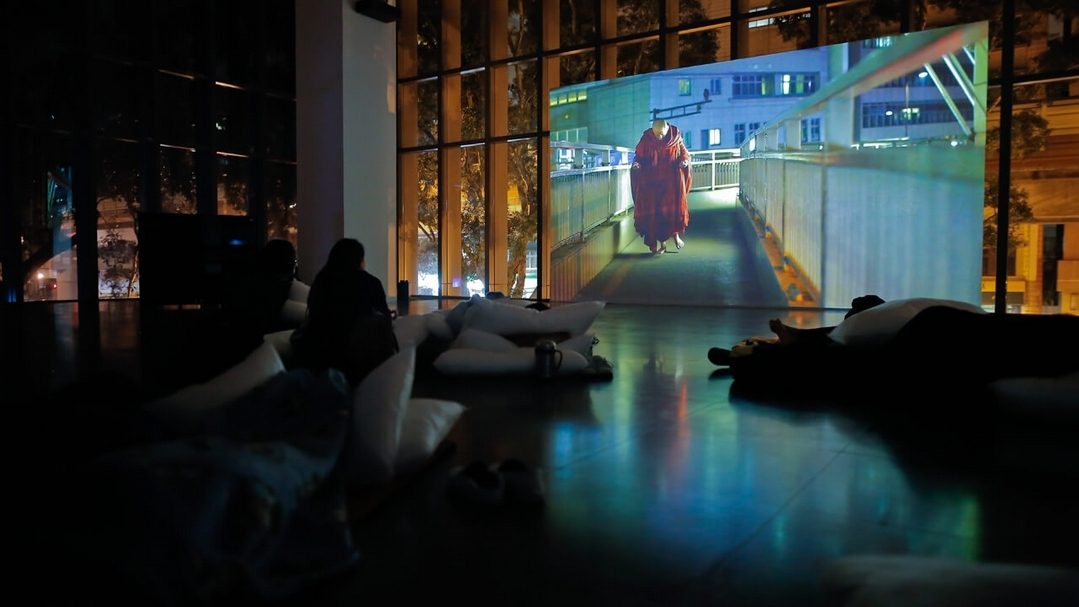 「無無眠—蔡明亮大展」展場一景。（攝影／黃宏錡，北師美術館提供）
