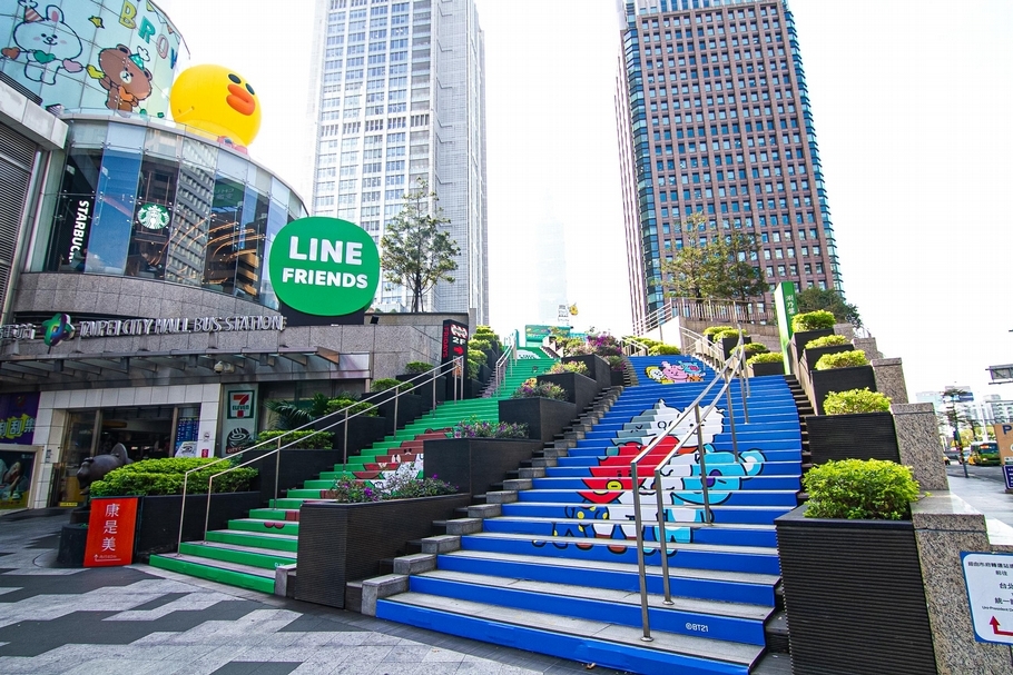 【小典藏│新鮮事】年度最大 LINE FRIENDS 全明星動員！2020冬季全台最「萌」LINE FRIENDS Carnival 派對時光來囉~~