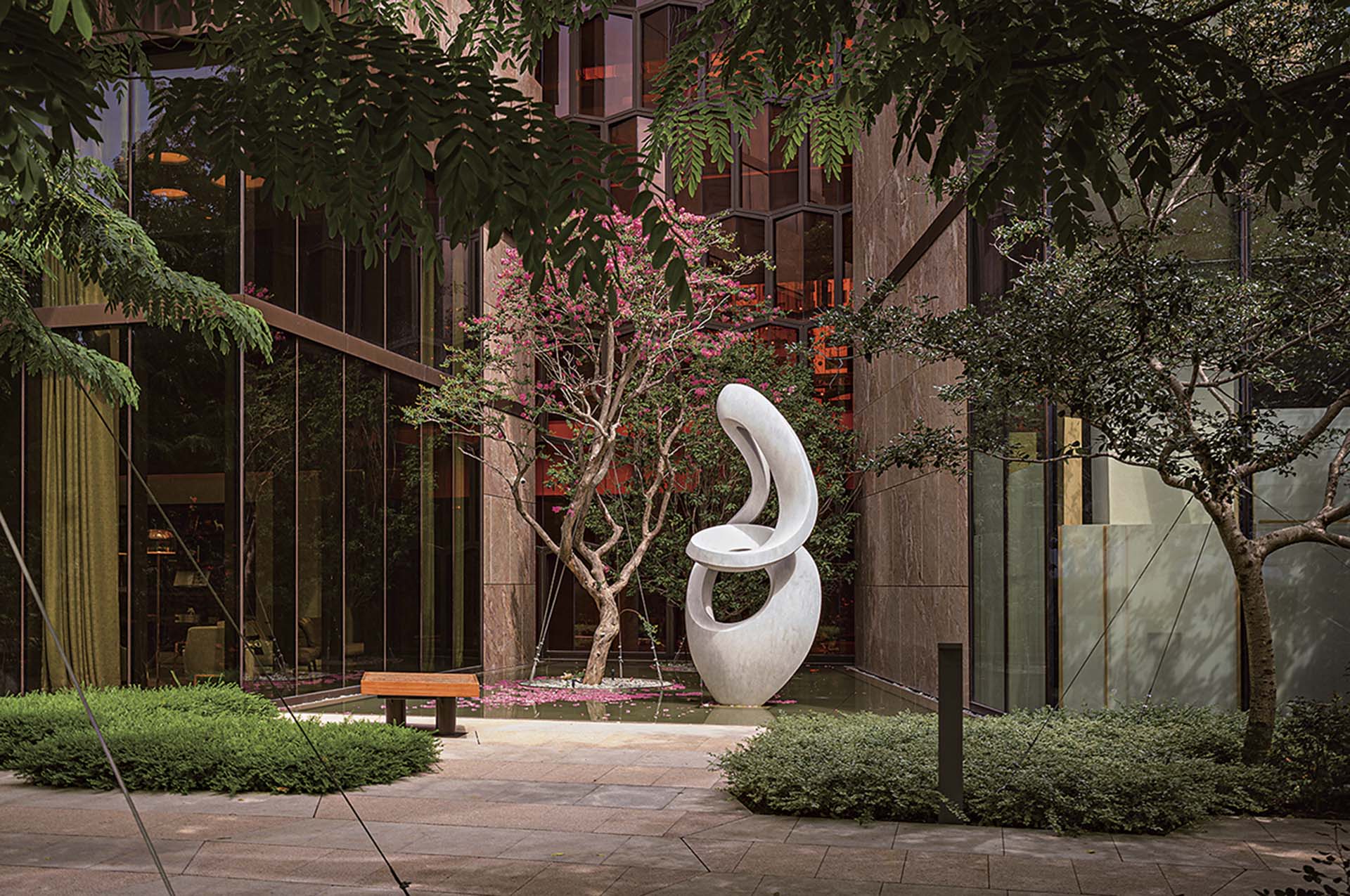 由胡氏藝術執行的台中市2019公共藝術案，圖為藝術家Richard Erdman作品《Seri Tai永恆》。（Richard Erdman 提供）