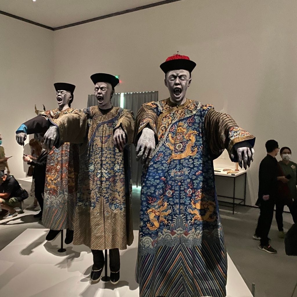 「眾神之都」活見鬼：臺南市美術館「亞洲的地獄與幽魂」特展開幕