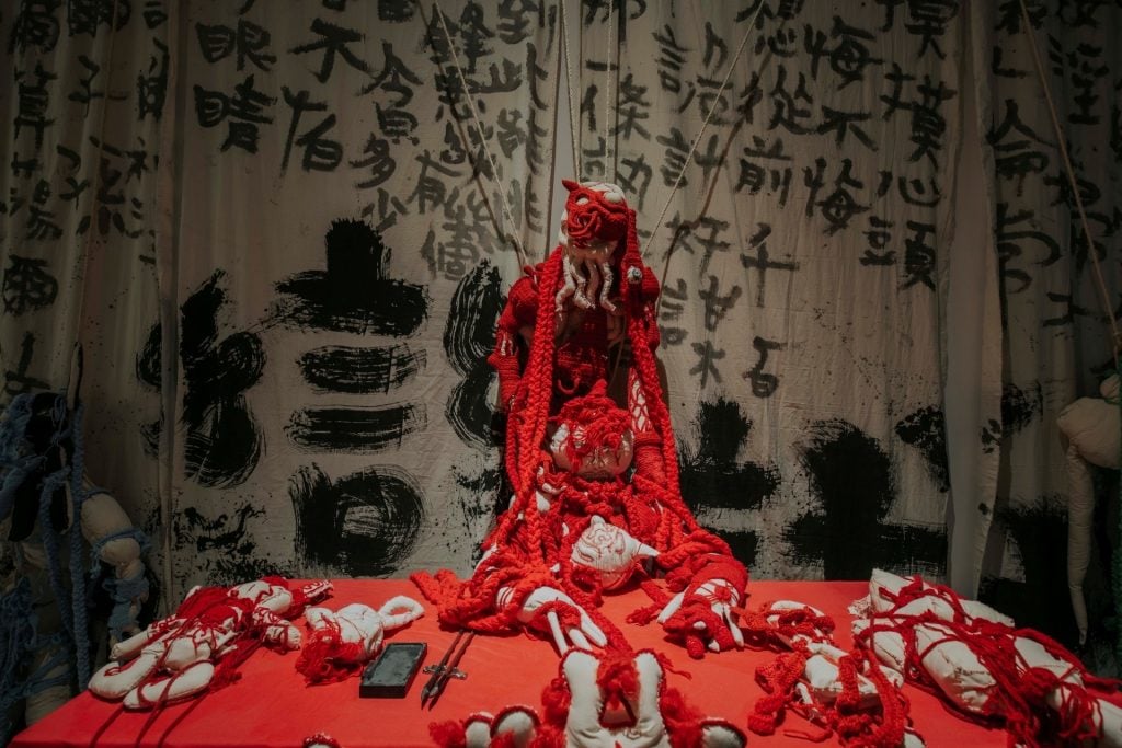【2022鬼月專題】南美館「亞洲的地獄與幽魂」中嵌入的臺灣脈絡