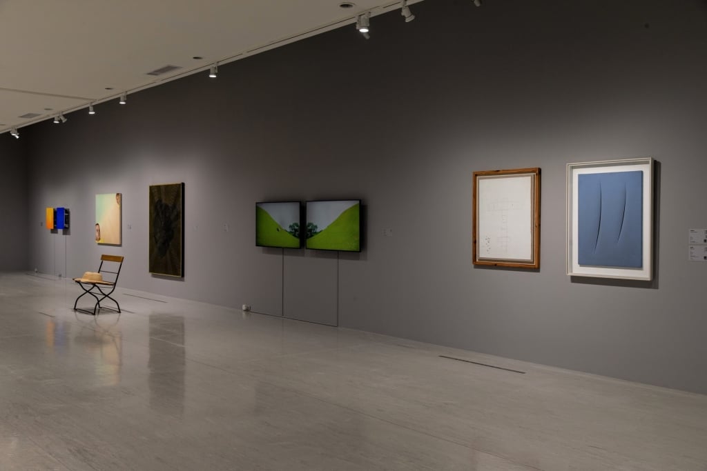 「在夾縫中行走」展場一景。（臺北市立美術館提供）