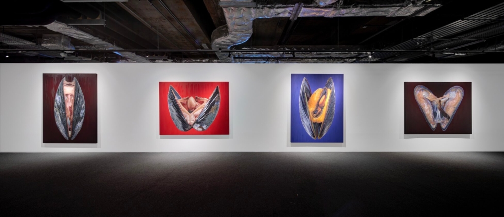 2023年 佛恩・羅傑斯「燃燒／閃耀／發光」香港展場照。（瑪戈畫廊提供）
