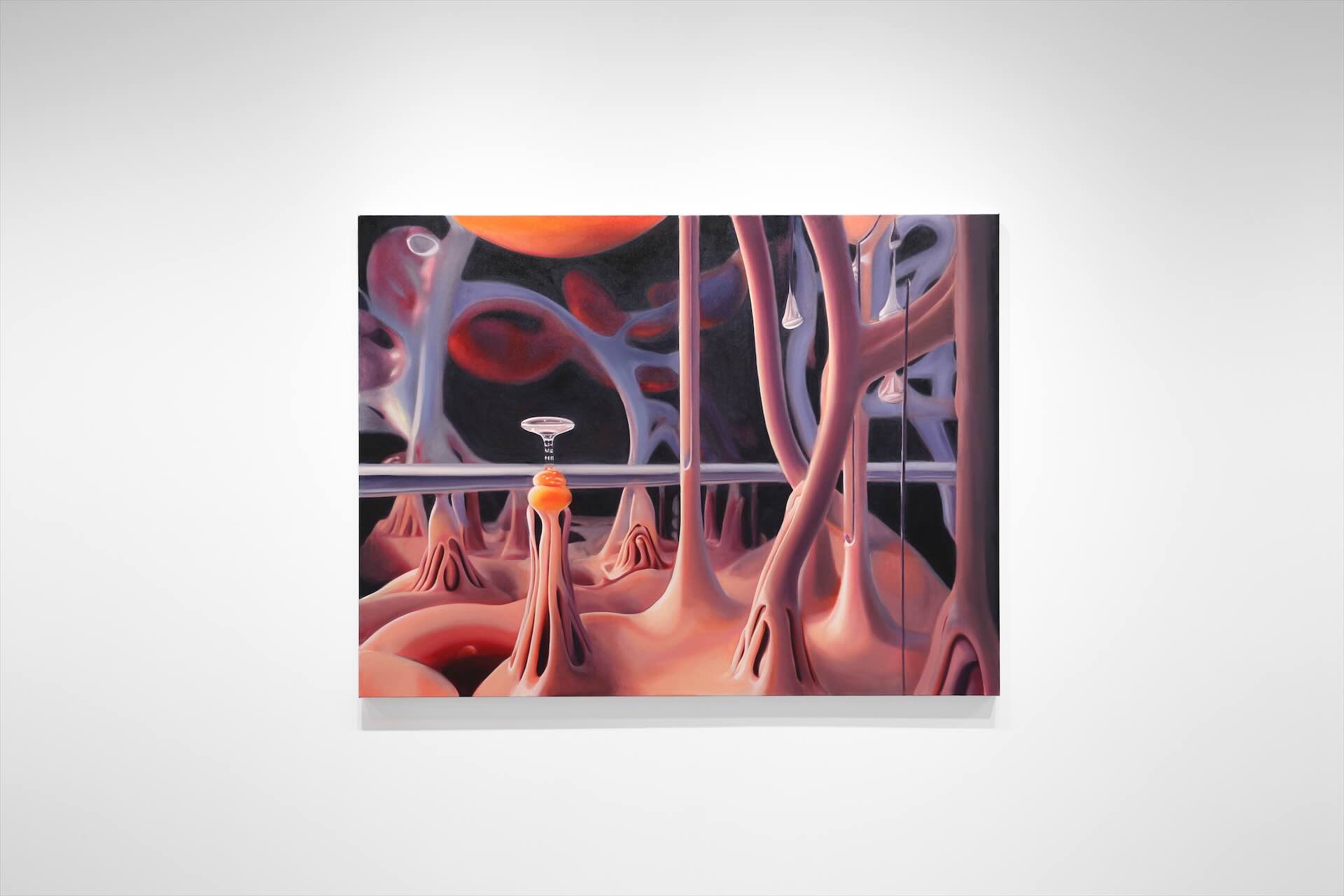 在此次展覽中,多件畫作的形制看起來像風景畫,卻並不真的如此,其源自於Meeson以3D建模的介面、想像畫面的創作方法。圖為Meeson作品《Accretion》(2023),藝術家認為此作為銜接前後系列的轉捩期作品。(DOPENESS Ar…
