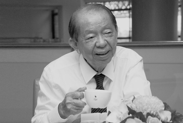 奇美集團創辦人許文龍95耆壽謝世，平民博物館為臺灣打開世界的窗