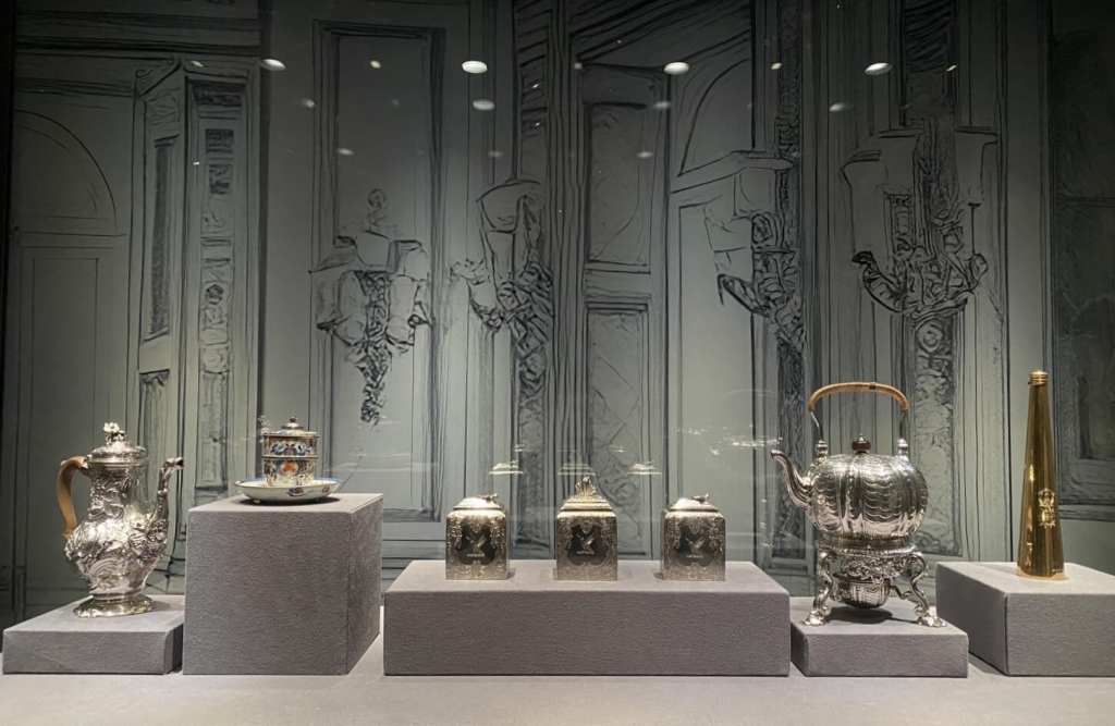 吉爾伯特夫婦精品收藏巡迴展，2023年上海世博會博物館展廳。（攝影／朱佑霖）