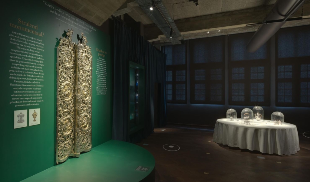 2021年3月DIVA博物館展出「微觀之作：英國V&A博物館藏吉爾伯特精品展」展聽。（翻攝自DIVA博物館線上展廳）