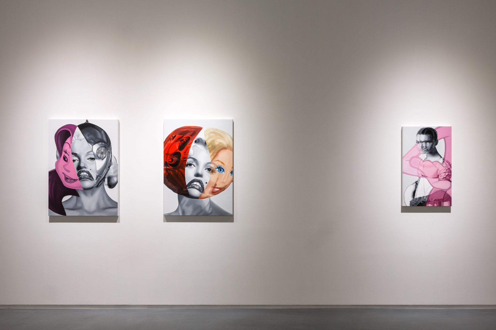 葉山禎治個展「Heroes」，於亞洲藝術中心展出一景。（亞洲藝術中心提供）