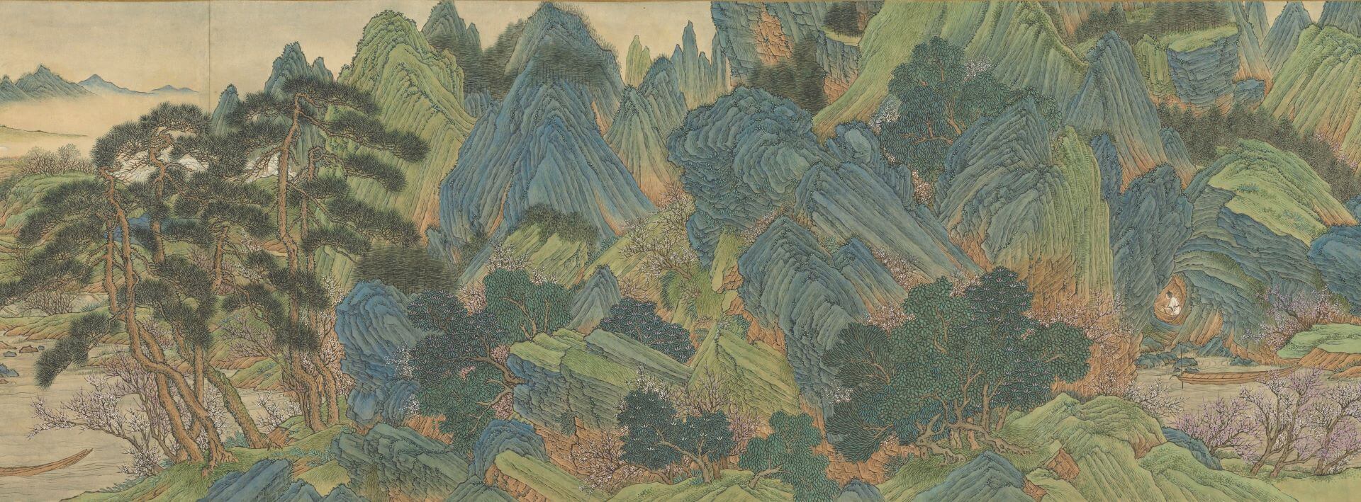 雄偉厚重的高山作為阻隔外界分線，以此暗示「桃花源」具有與世隔絕的隱密特質。清乾隆 王炳《仿趙伯駒桃源圖》（局部），1768，紙本設色，35.1×479.3公分，國立故宮博物院藏。（©國立故宮博物院）