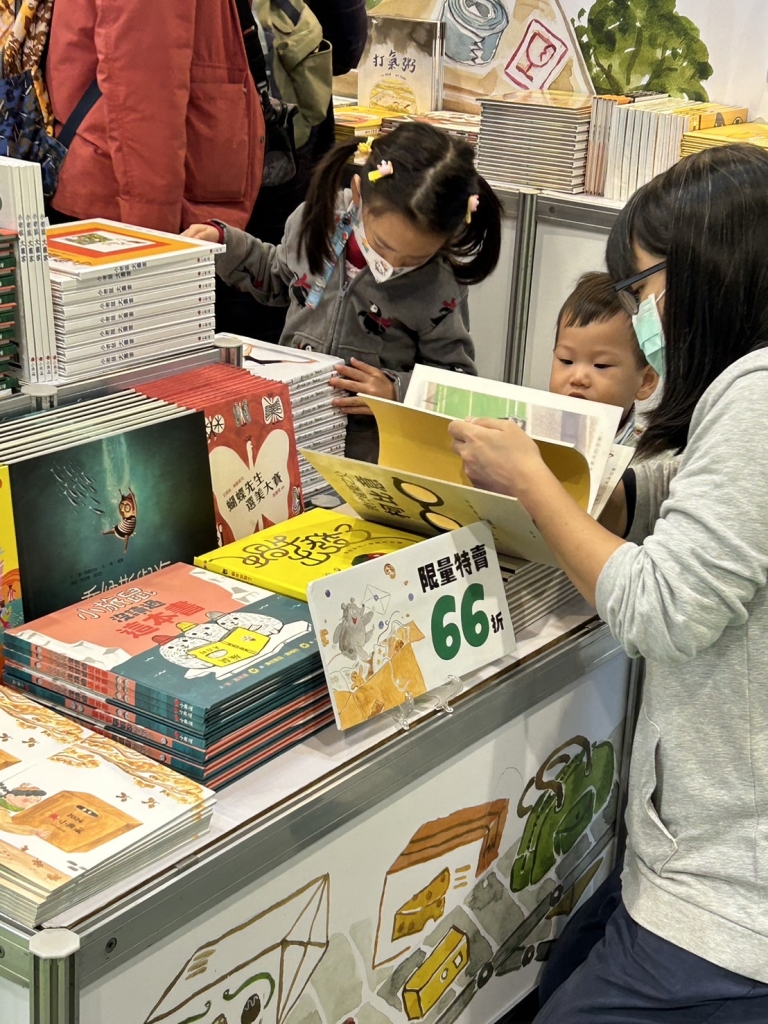 愛閱讀｜台北書展聽故事!聽最新繪本《蝸牛美美想獨處》享受閱讀時光！