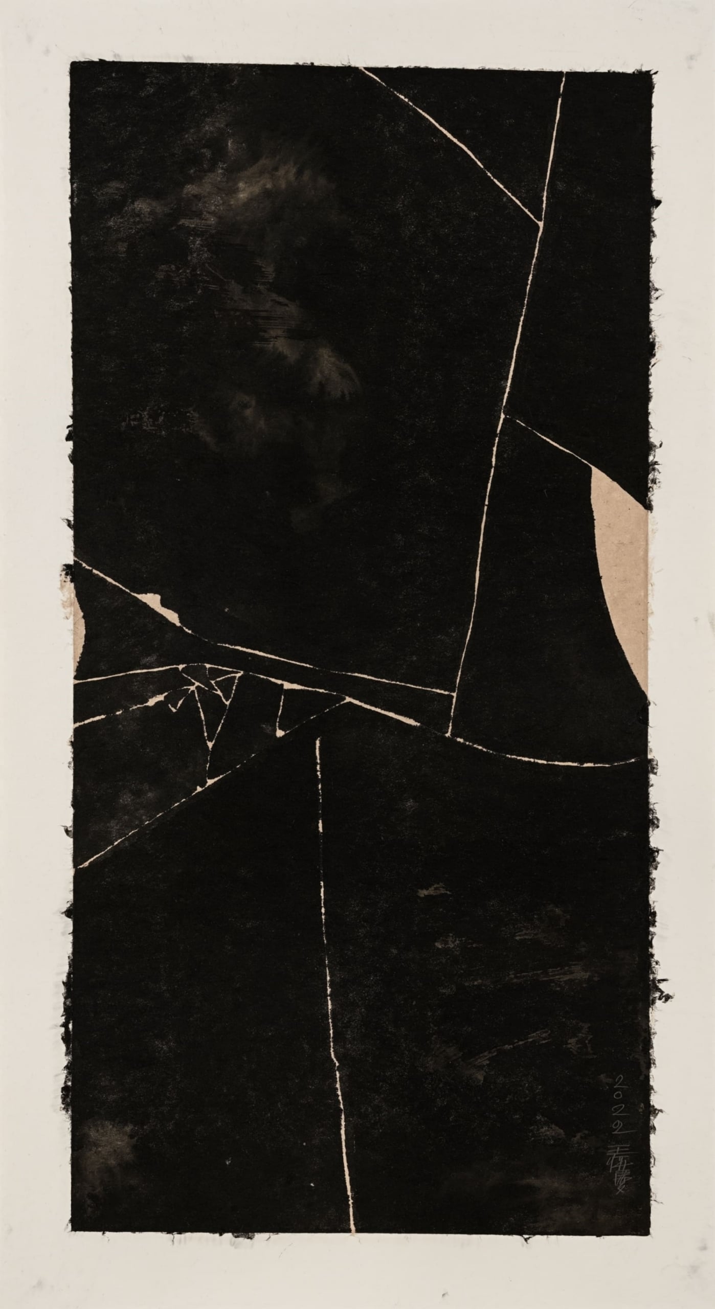 王懷慶，《2022-不知處 6》，水墨、手工桑麻紙，136×72 cm，2022。（耿畫廊提供）