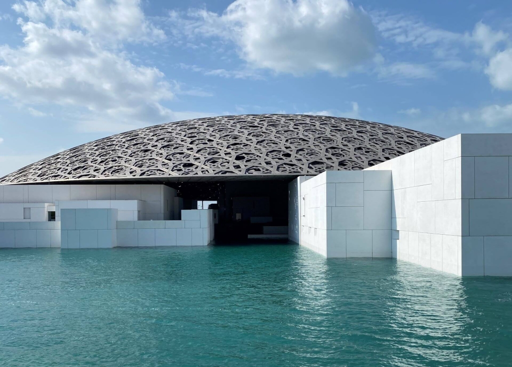 阿布達比羅浮宮（Louvre Abu Dhabi）外觀。（©Public Domain）