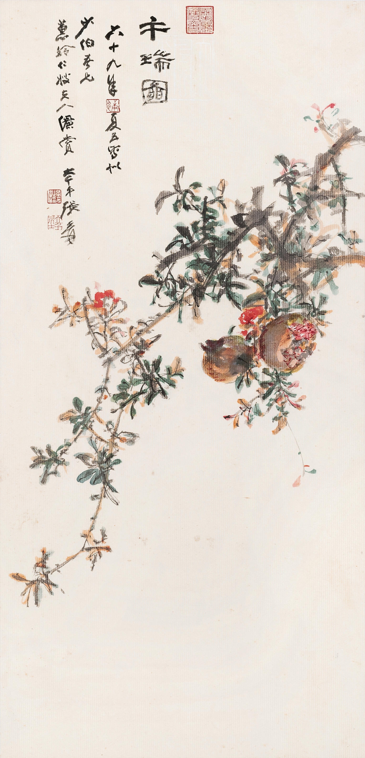 張大千，《午瑞圖》，設色紙本 鏡框，106.5×51 cm，1980。估價：580,000 -680,000港元。（邦瀚斯提供）