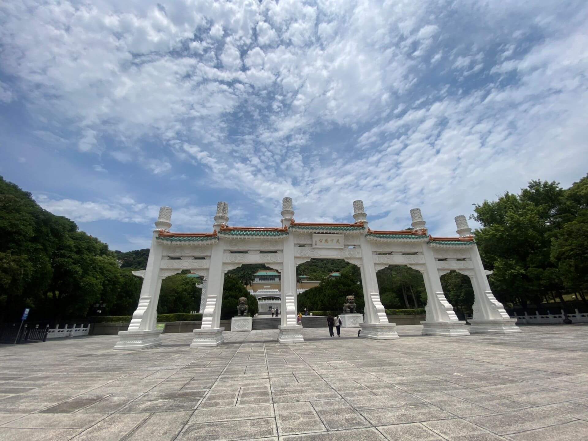 國立故宮博物院「天下為公」牌樓。（本刊資料庫）