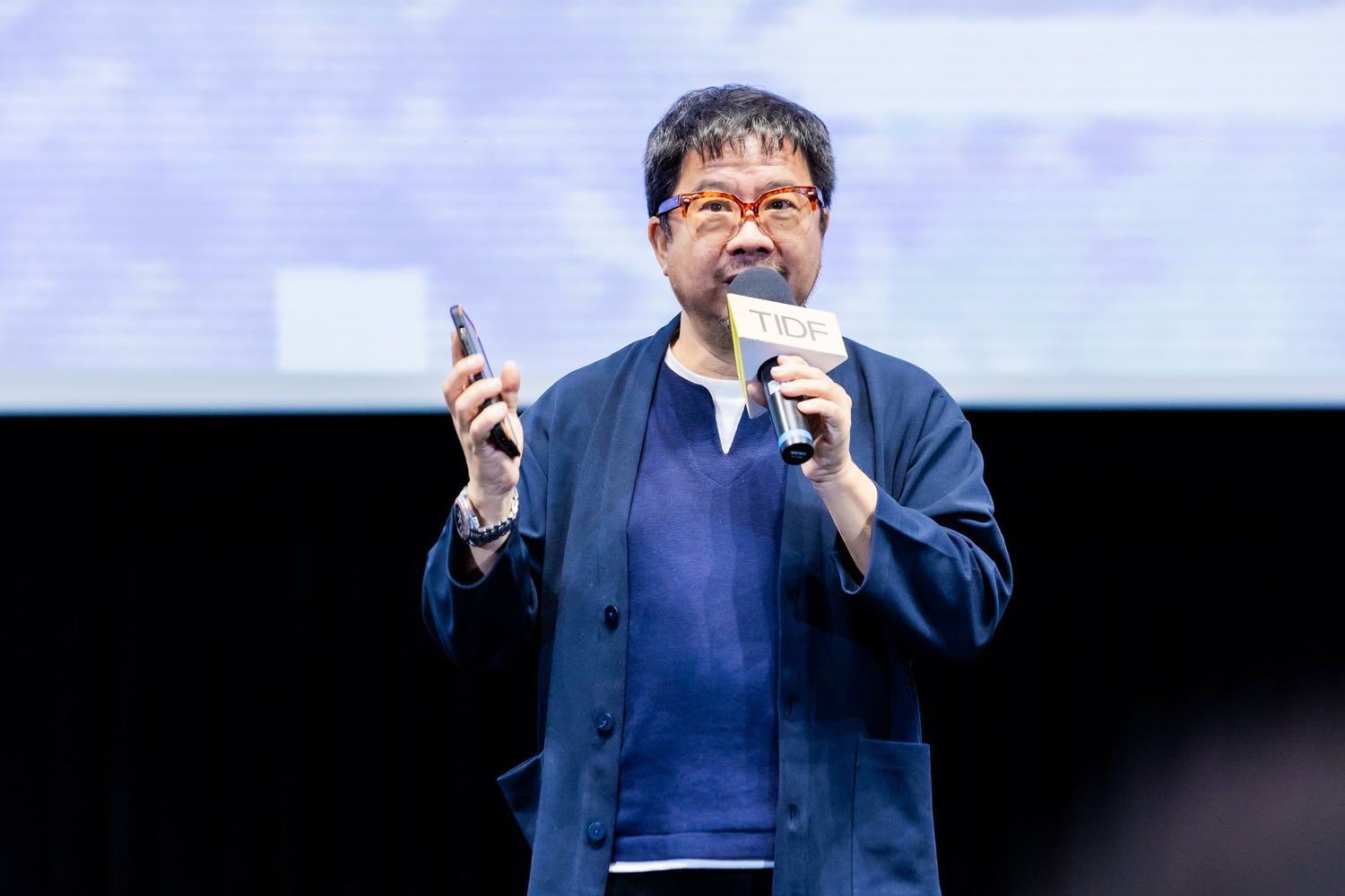 國家電影及視聽文化中心董事長褚明仁表示，這幾天看到影人們的交流氣氛非常熱絡，令人感動。圖為國家電影及視聽文化中心董事長褚明仁（TIDF提供）