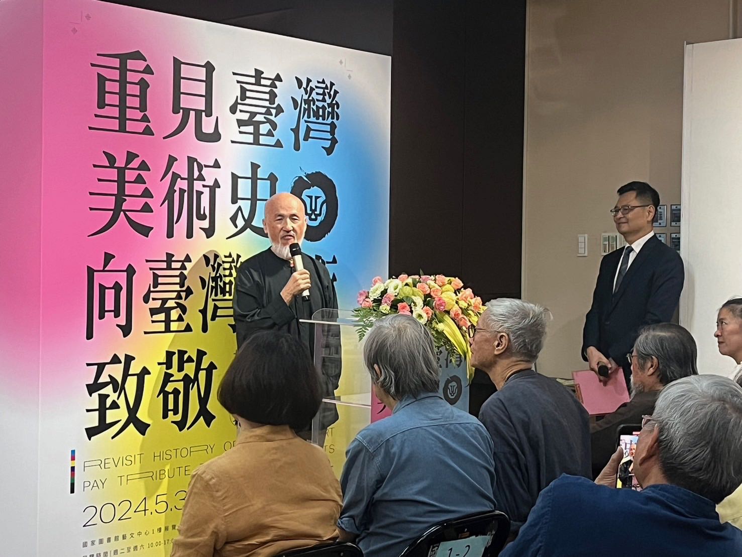李賢文於今日的開幕記者會上提及經營《雄獅美術》的艱辛。圖為雄獅美術創辦人李賢文。攝影／陳思宇