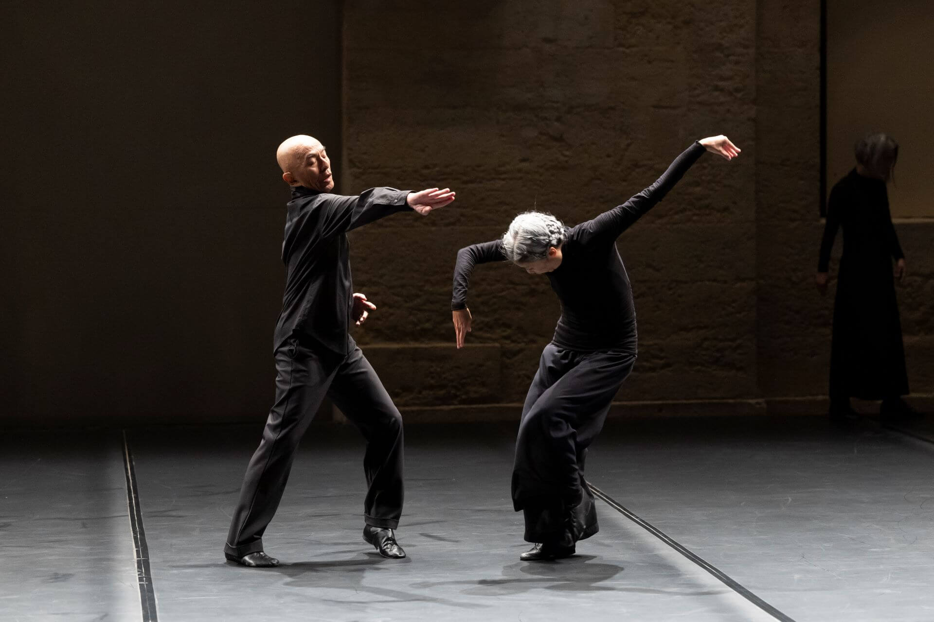 勅使川原三郎（Saburo Teshigawara）新作《沙漠之聲》。（© Mariko Miura）