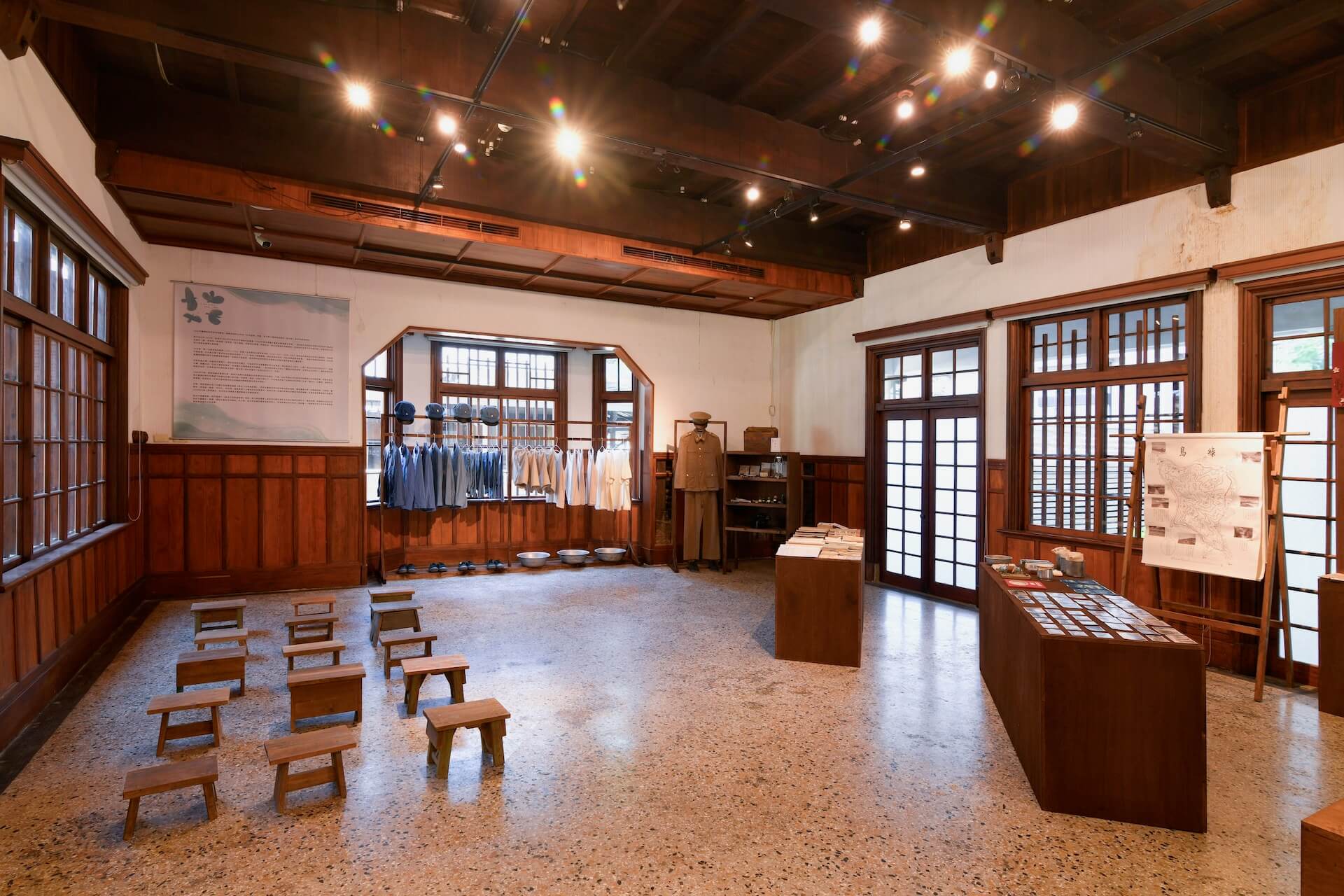 愛國婦人會館一樓展區。（攝影／吳欣穎，臺南市政府文化局提供）