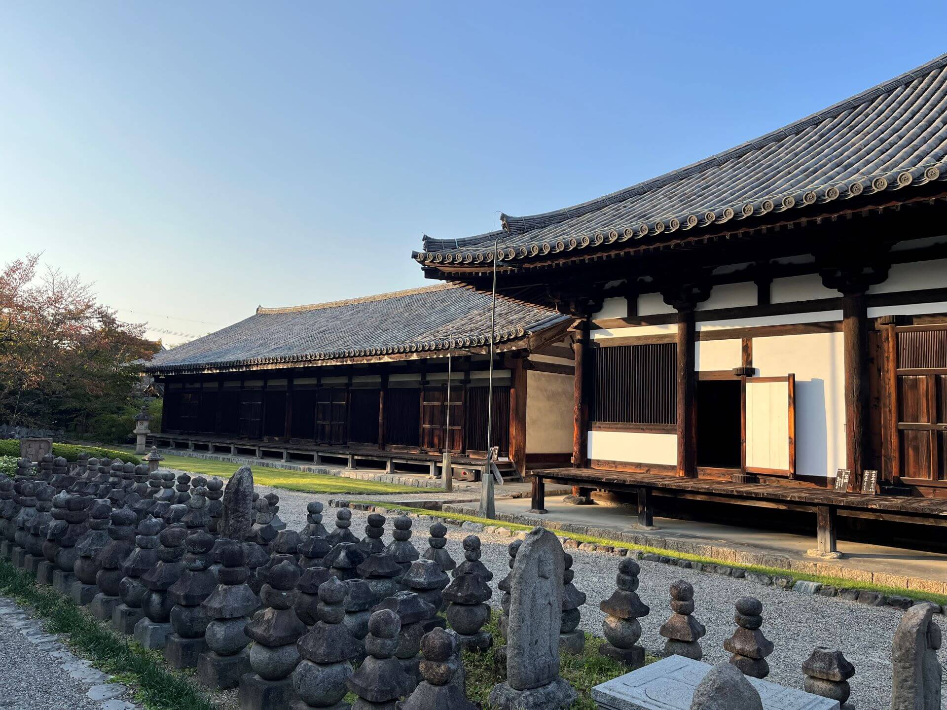 元興寺 極樂堂本堂及禪室。（攝影／詹佩瑜）