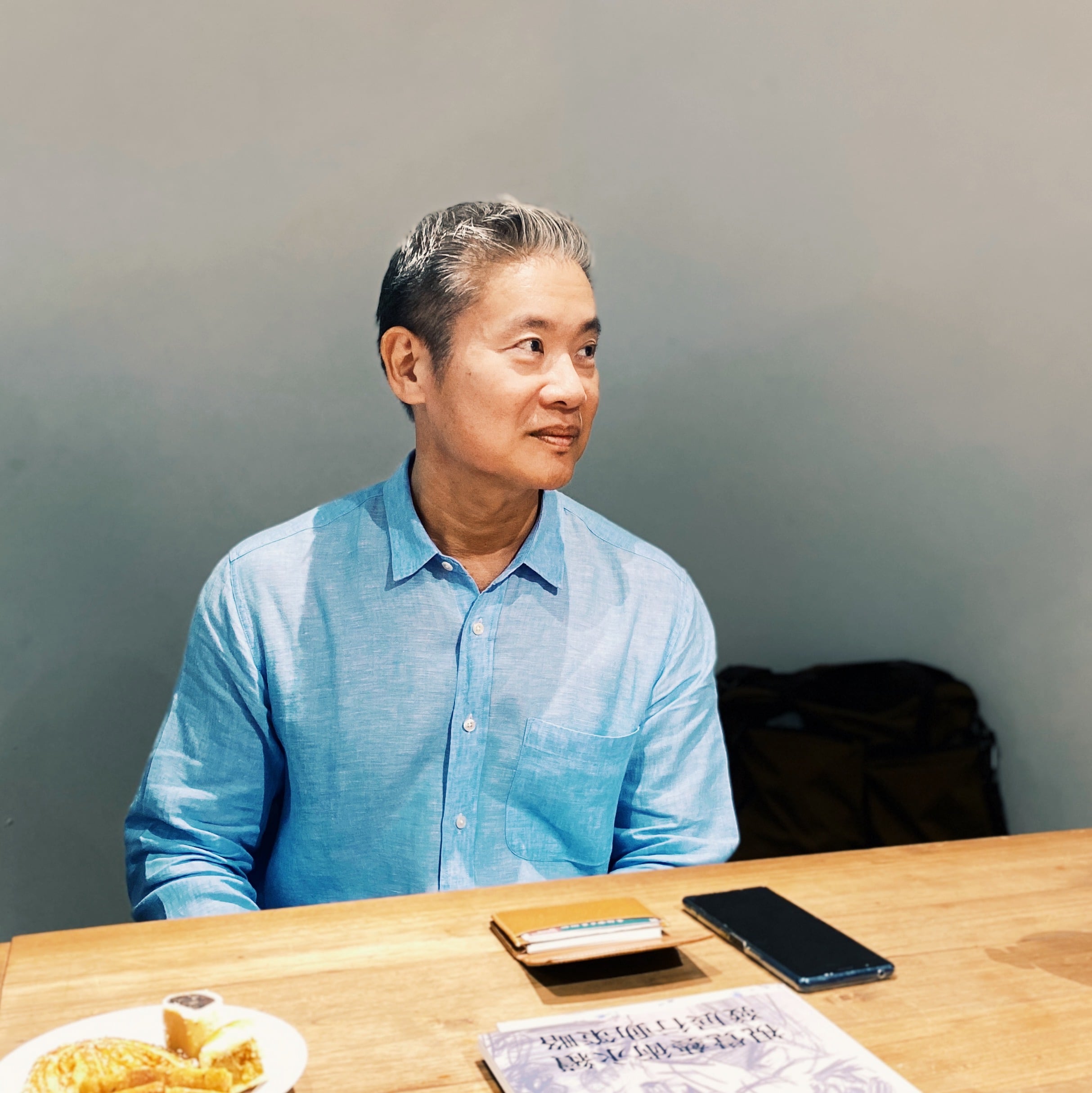 侯玉書說，接下來的春之基金會，思考的是如何以民間基金會的角度，深入人群中支持藝術。圖為春之文化基金會董事長侯玉書。（攝影／陳晞）