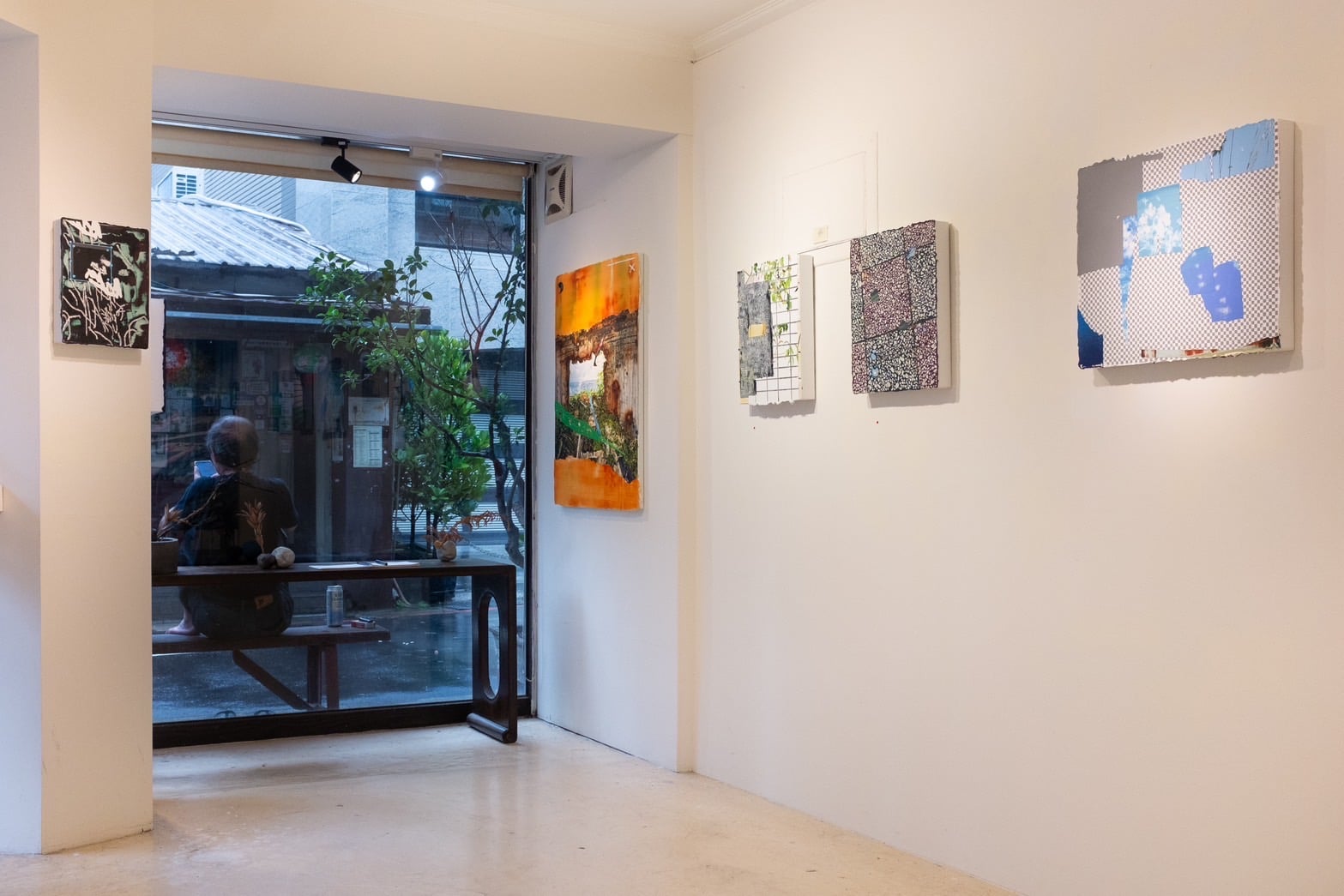李秉璈個展「A面、年糕：空船」展場一隅。（鄺鉅裁提供）