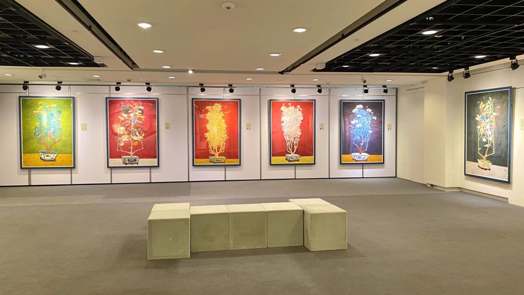 在原作者已經過世也沒有家屬可以代為發聲的情況下，藝術品在臺灣便處於無法可管的狀態。圖為國史館「倜儻筆墨」展覽中的「常玉作品」，畫幅尺寸、筆法、細節皆與公開資料有所不同。（本刊資料室）