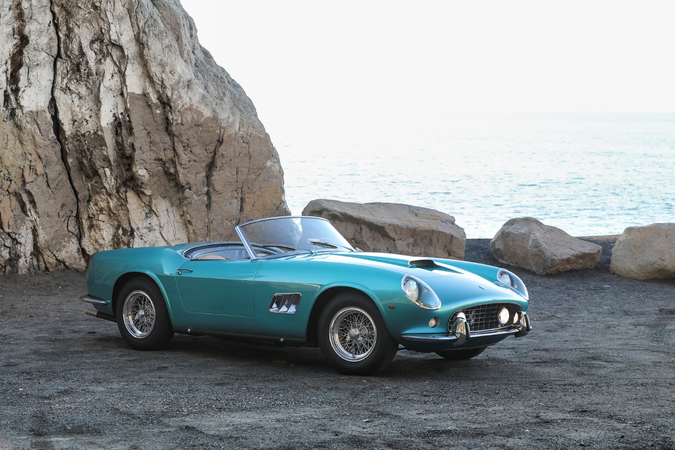 1962年法拉利250 GT SWB CALIFORNIA SPIDER, AMELIA ISLAND 2023年成交價為1,804.5萬美元。（圖片由Gooding & Company提供）