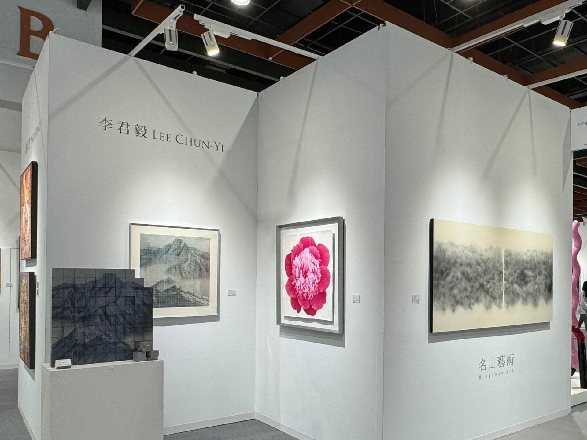 2024台北藝博會&nbsp;名山藝術展場一景。（本刊資料室）