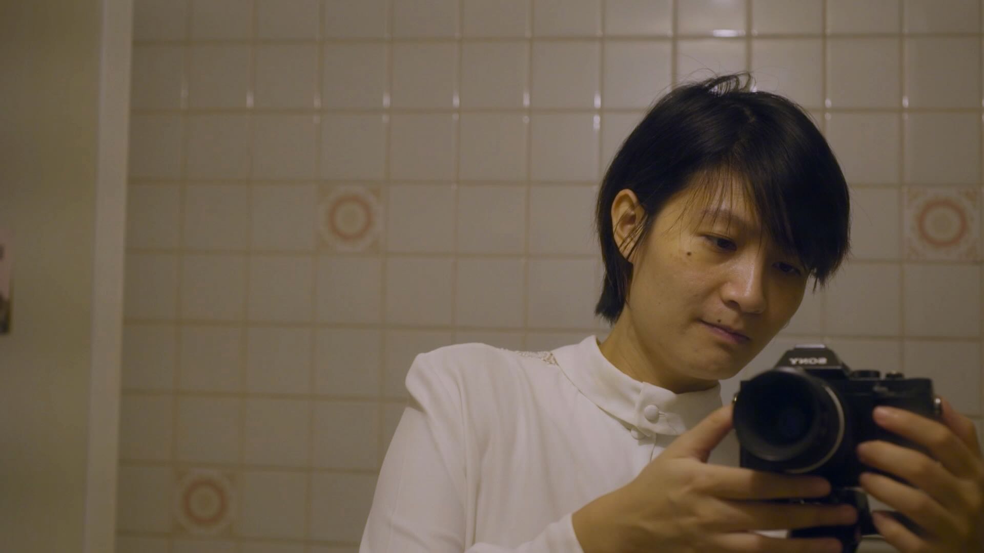 吳璠來台北開始接觸各大影展後，才慢慢有一種感覺是電影離她比較近，讓她重新覺得生活中一些原本被我否認的情感，是可以被訴說的、被許多人共鳴的。圖為《曦曦》劇照，吳璠提供