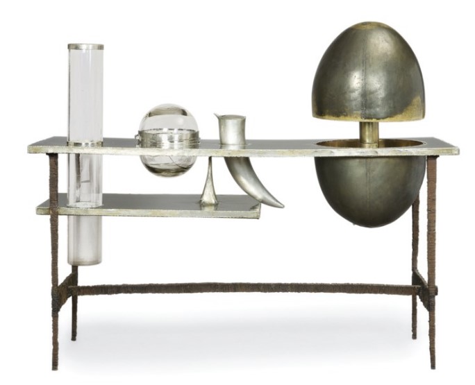 François-Xavier Lalanne於1965年創作《Bar YSL》。（圖片來源：Christie’s）